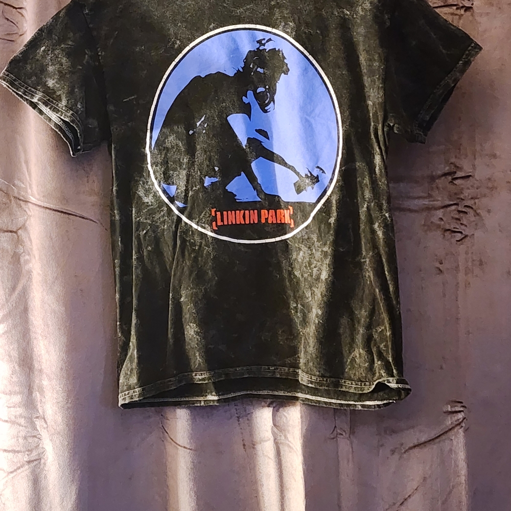 Black Graphic Tee